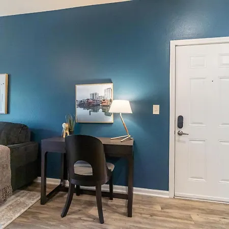 Landing - North Apartment Charlotte