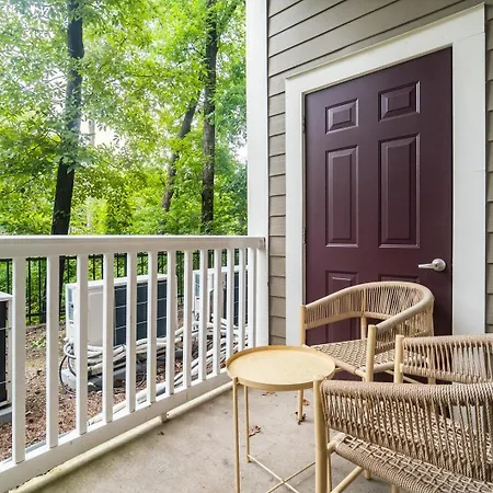 Landing - North Apartment Charlotte