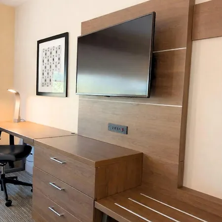 Express & - Ballantyne By Ihg Hotel