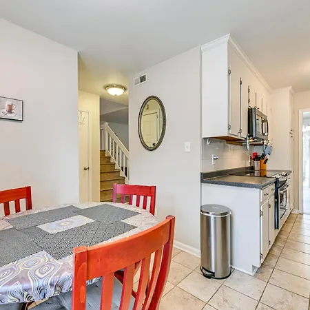 Cozy Family Retreat! In Suburbs Charlotte
