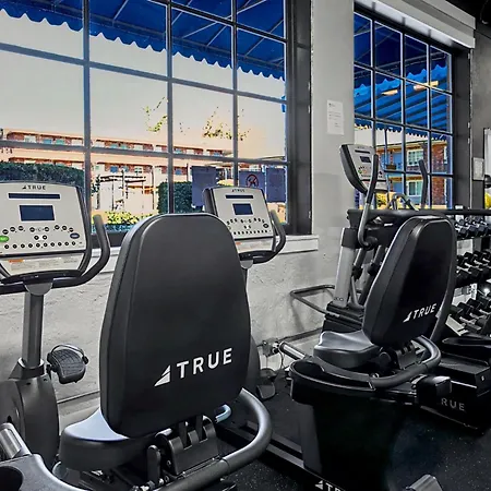 Lux Mins To Atrium Health And Downtown Airport 3* Charlotte
