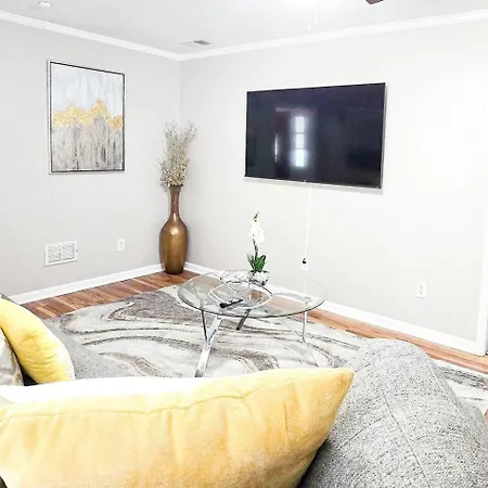 3br | King+2q | 75”tv | Matthews Holiday home Charlotte