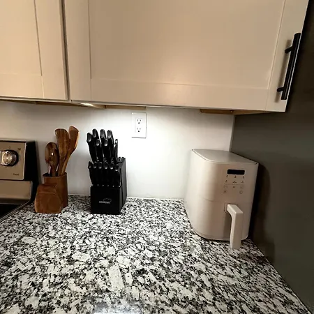 Charming Classic, Duplex With A Modern Twist * Charlotte