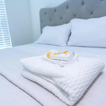 Private With Private Bathroom Homestay *