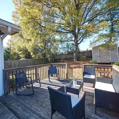 Holiday home Stylish 4br - Modern & Bright Interior *