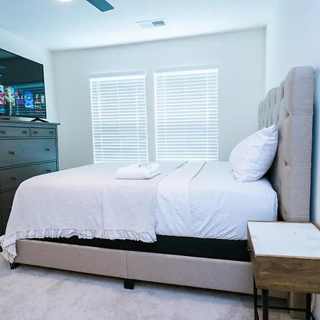 Homestay Private With Private Bathroom *