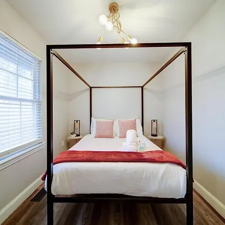 Holiday home Stylish 4br - Modern & Bright Interior *