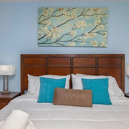 New! Special Intro Rates! Lovely 2 Bedroom Holiday home