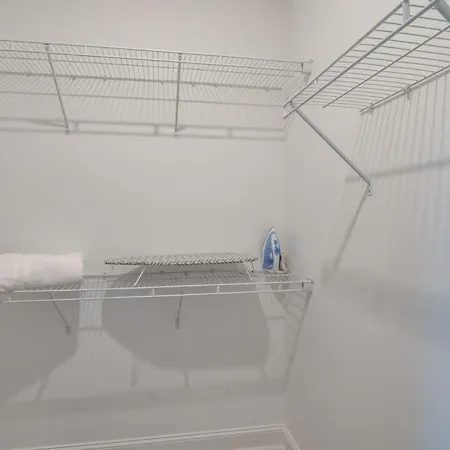 Holiday home 4br Townhouse King Bed Garage Northlake