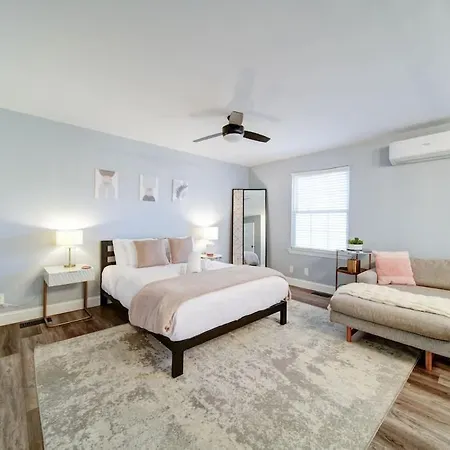 Holiday home Stylish 4br - Modern & Bright Interior