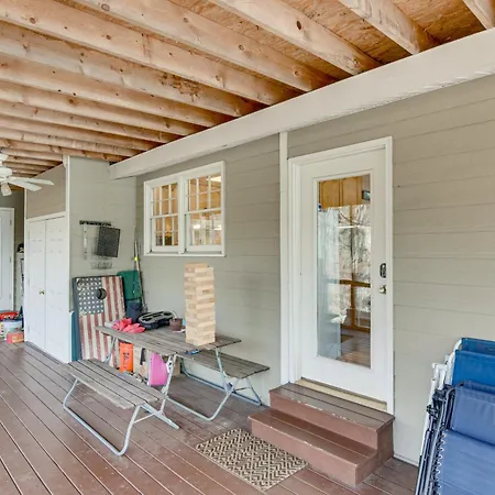 'mom's Cabin' On Wylie W/ Private Dock! * Charlotte