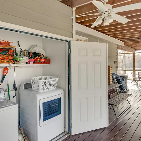 'mom's Cabin' On Wylie W/ Private Dock! Holiday home Charlotte