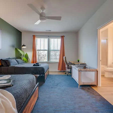 4br Townhouse King Bed Garage Northlake Holiday home *