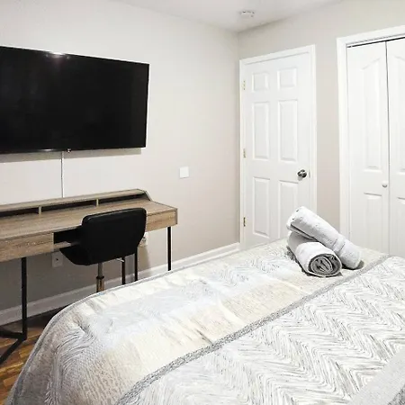 3br | King+2q | 75”tv | Matthews Holiday home Charlotte