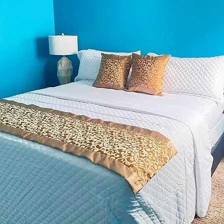 Area Near Wylie, Pets Welcome! Holiday home Charlotte