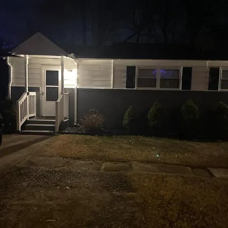House Close To Clt And Uptown Holiday home Charlotte