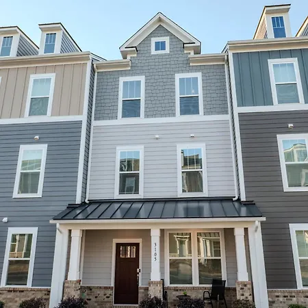 4br Townhouse King Bed Garage Northlake Holiday home