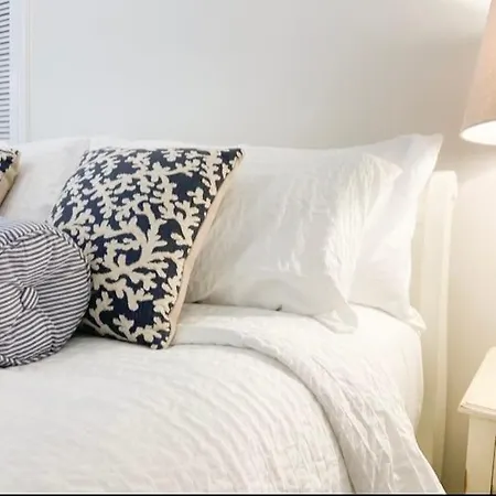 Holiday home Refined Retreat Charlotte