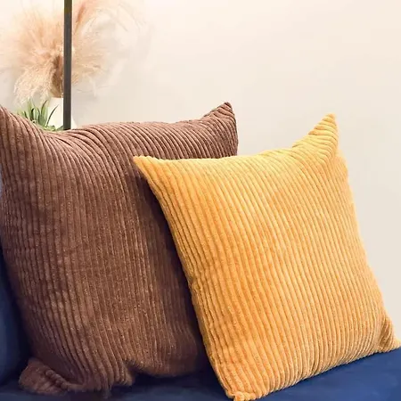 Stylish 4br - Modern & Bright Interior *