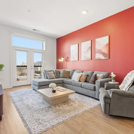 Carolina Horizon - Pool, Views, Free Parking Apartment