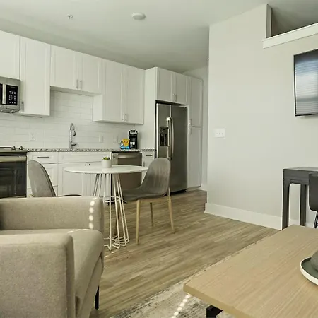 Landing Beautiful Gym Game Apartment *
