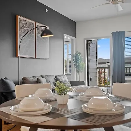 4br King Bed Luxe Amenities Airport