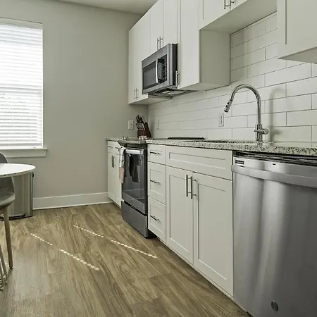Apartment Landing Beautiful Gym Game *
