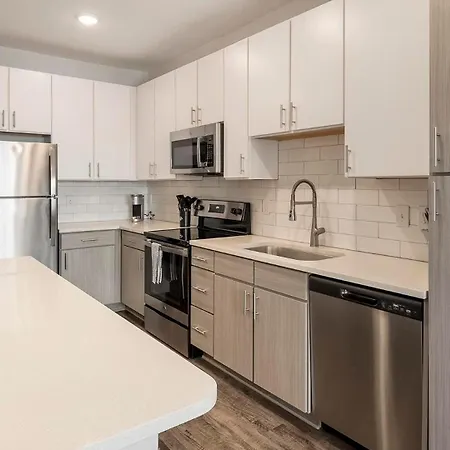 Apartment Landing Modern 1Bd Yoga Studio Gym