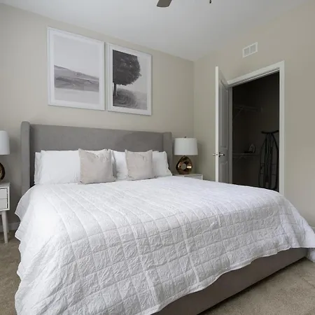 Landing Spectacular 1Bd Clubhouse Game Room * Charlotte