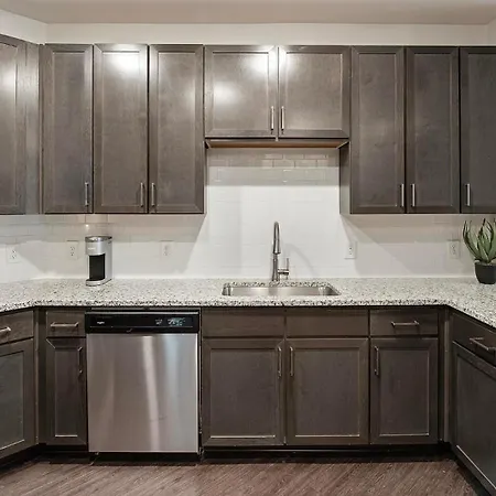 Apartment Landing - Thrive At Charlotte