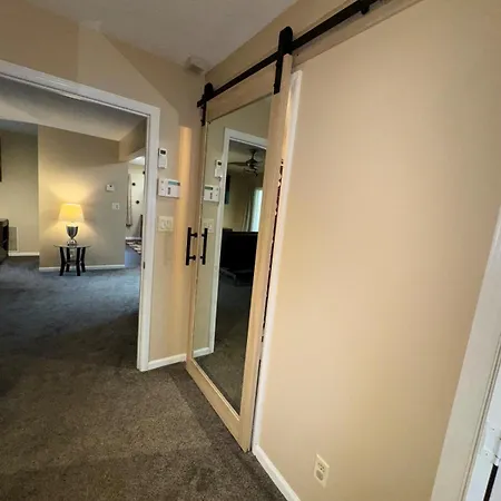 Private Quiet Near Unc