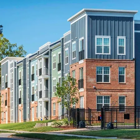 Apartment Landing Apartments - Pine 25 North End Charlotte