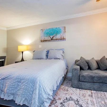Apartment Lux Mins To Nascar Hof Cdia & Atrium Health Charlotte