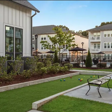 Apartment Landing Beautiful Gym Game Charlotte