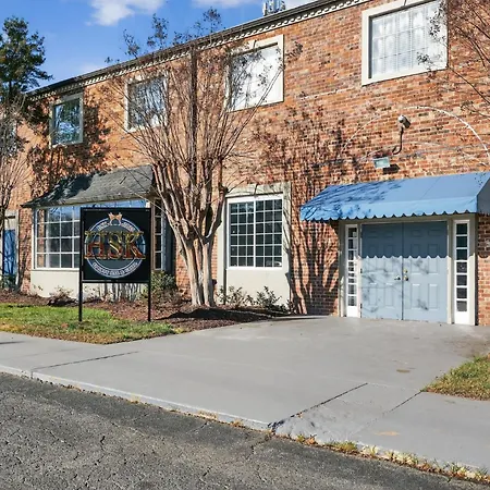 Lux Mins To Atrium Health & Airport Apartment Charlotte