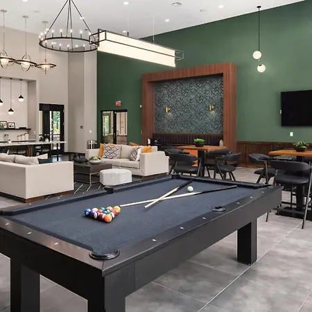 Landing Spectacular 1Bd Clubhouse Game Room