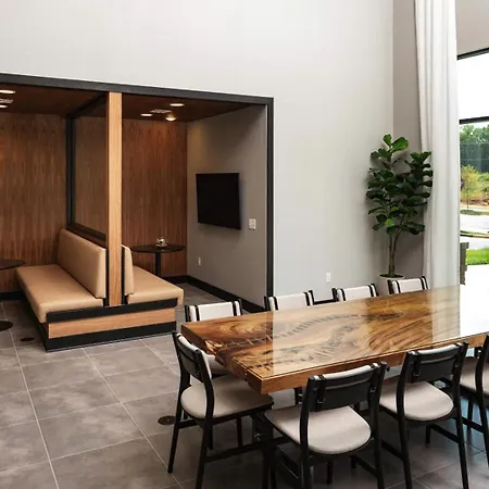 Landing Spectacular 1Bd Clubhouse Game Room Apartment *