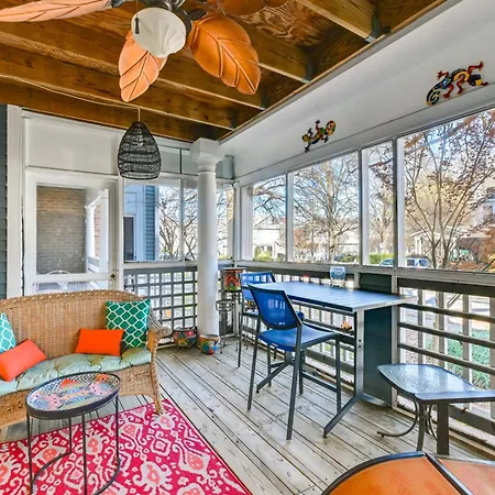 1 Mi To Boa Stadium! Walkable W/ Porch *