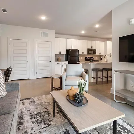 Landing Apartments - The Henry Apartment