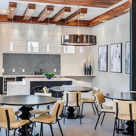 Apartment Landing - Thrive At