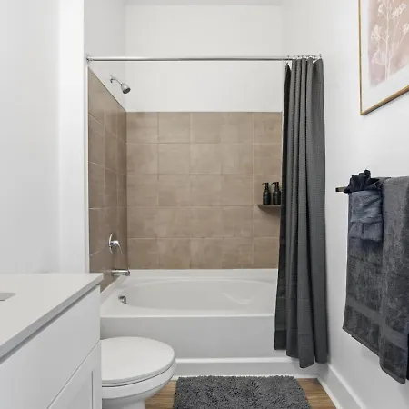 Carolina Horizon - Pool, Views, Free Parking Apartment *
