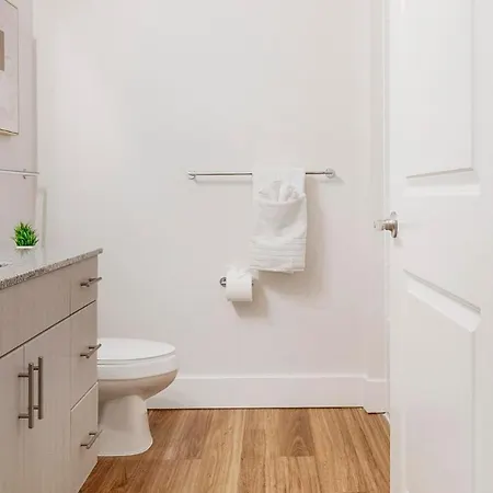 Apartment Landing Stunning 1bd Gym