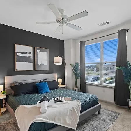 4br King Bed Luxe Amenities Airport *