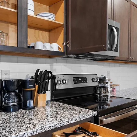 4br King Bed Luxe Amenities Airport Charlotte