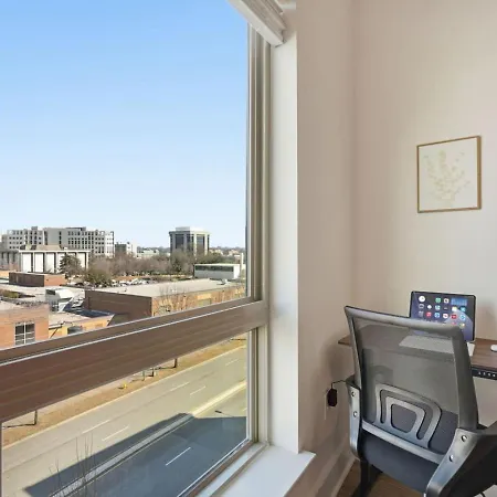 Carolina Horizon - Pool, Views, Free Parking Apartment *