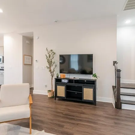Spacious 4br Near Unc & Major Venues