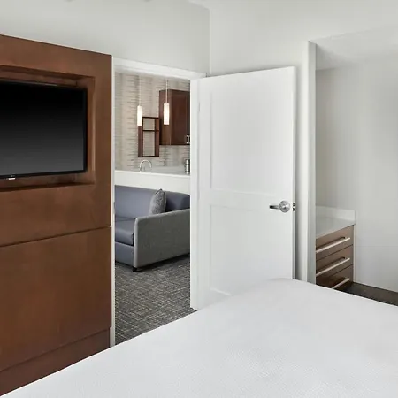 By Marriott Airport 3* Charlotte