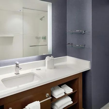 By Marriott Airport 3* Charlotte