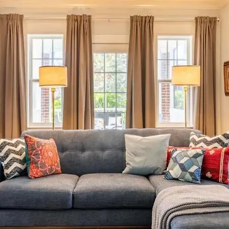 Holiday home Lovely 2br Near Uptown Charlotte