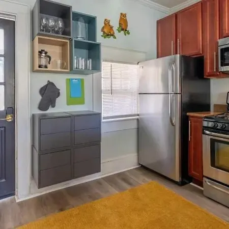 Lovely 2br Near Uptown * Charlotte